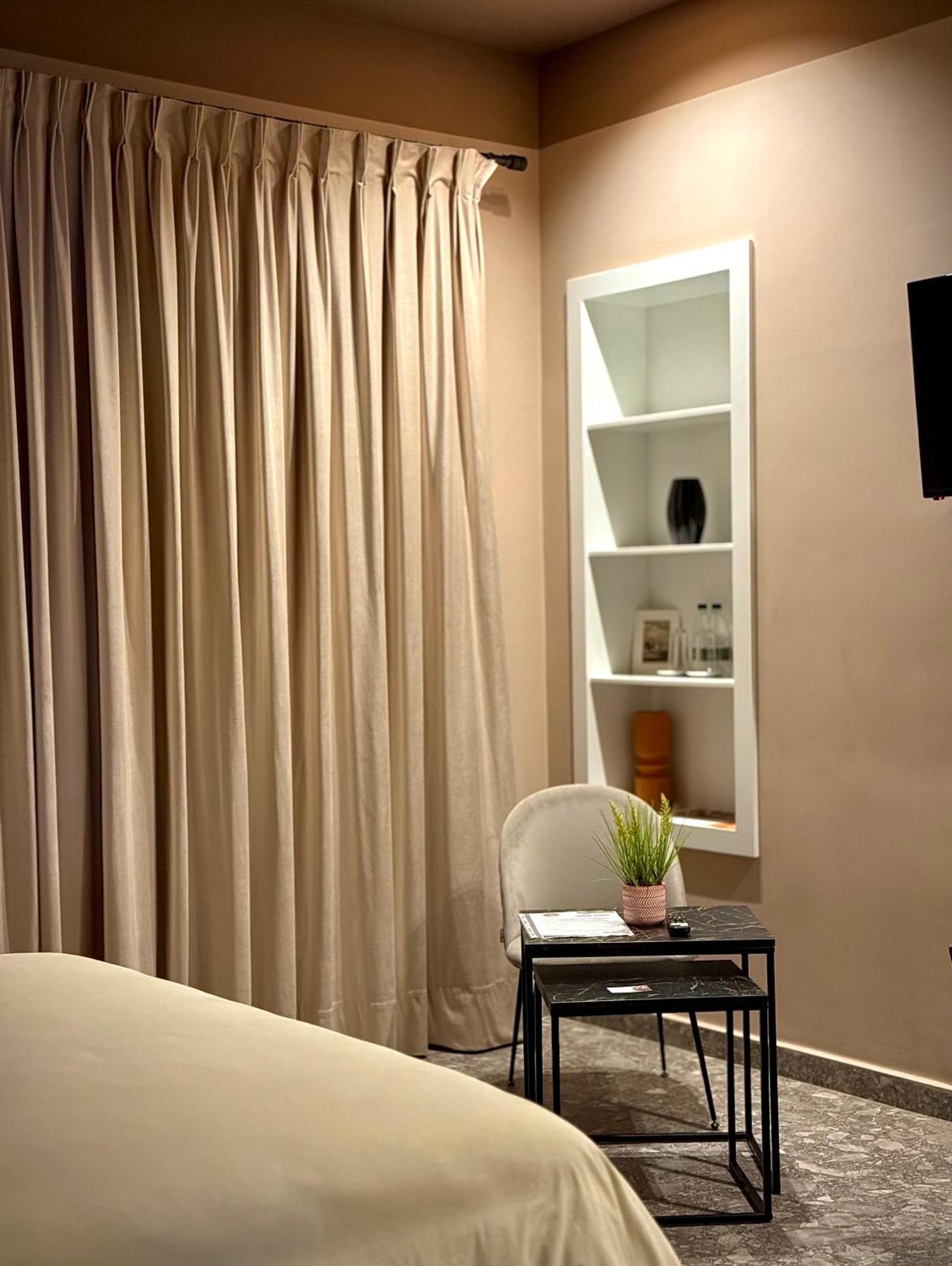 Rex Hotel Boutique Тирана Экстерьер фото