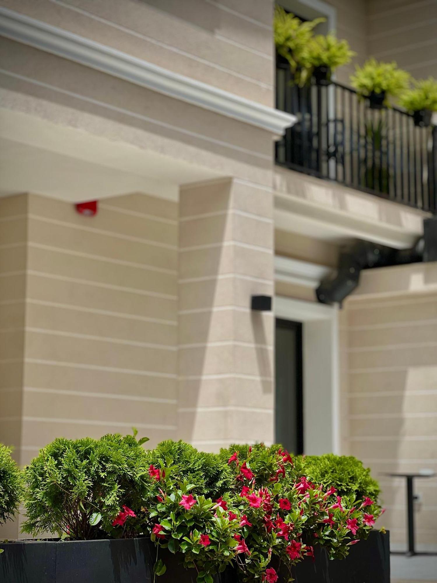Rex Hotel Boutique Тирана Экстерьер фото