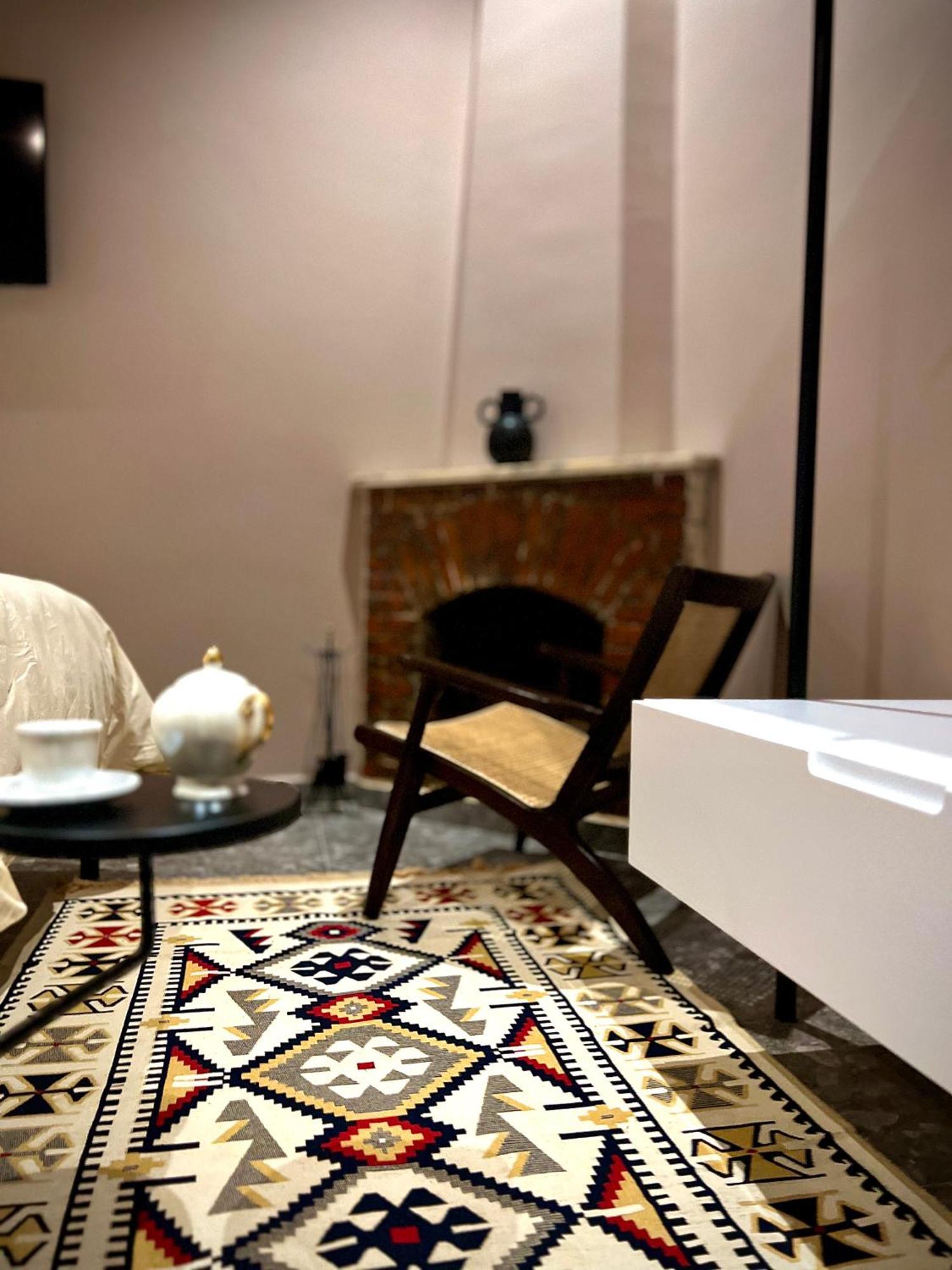 Rex Hotel Boutique Тирана Экстерьер фото