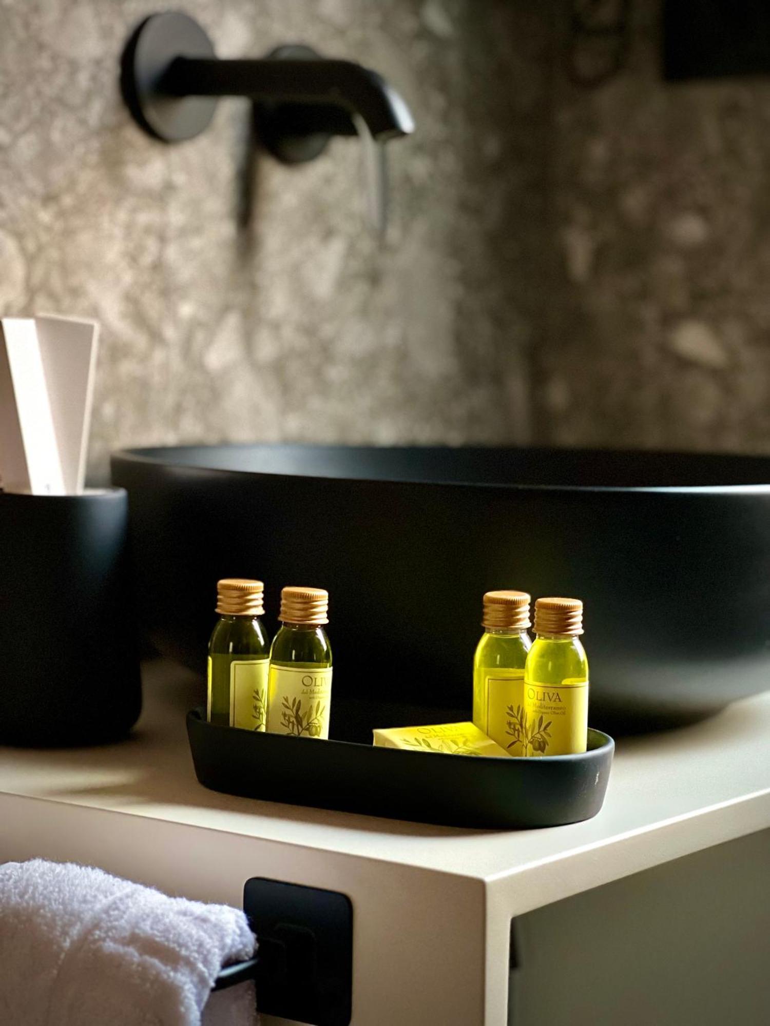 Rex Hotel Boutique Тирана Экстерьер фото