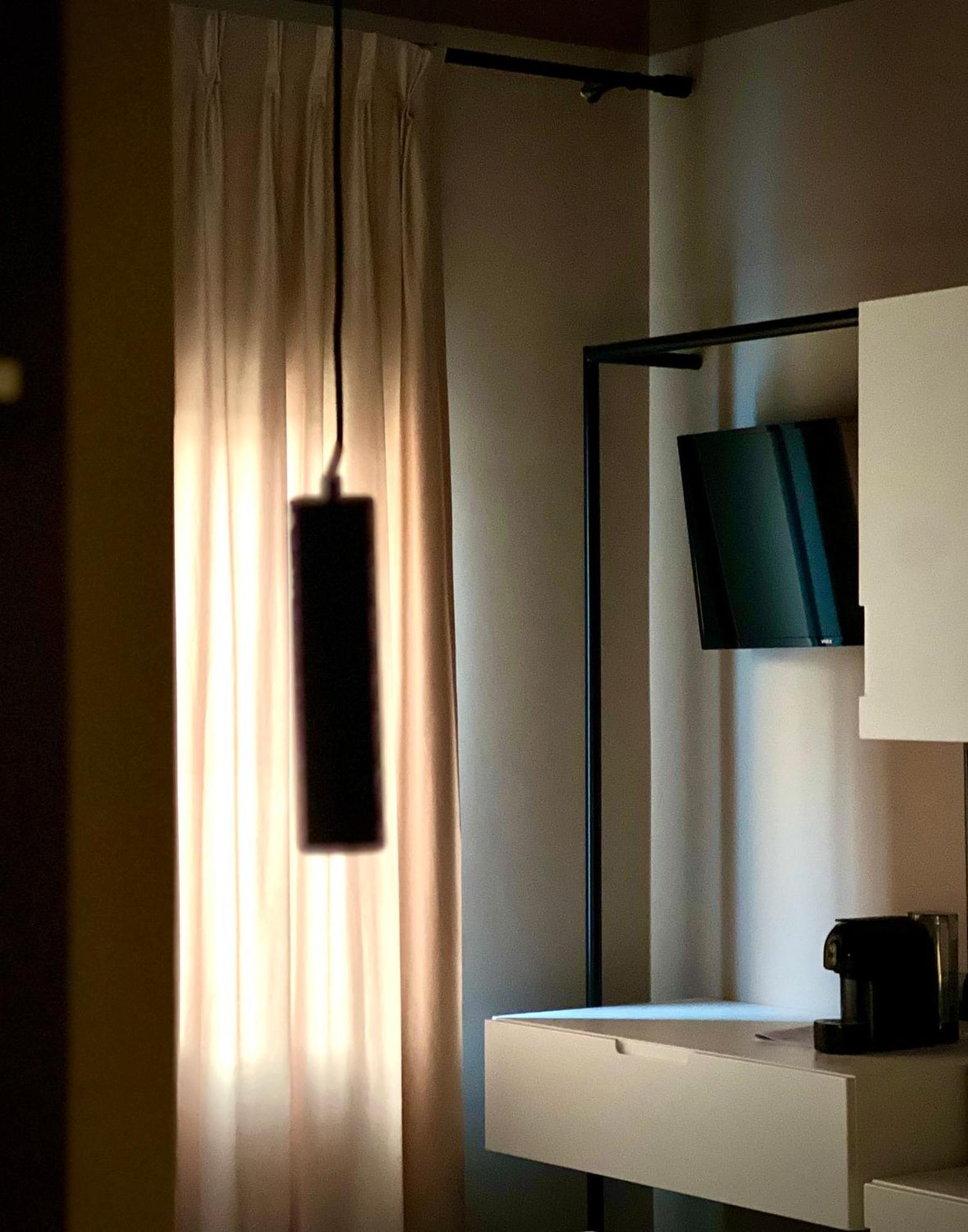 Rex Hotel Boutique Тирана Экстерьер фото